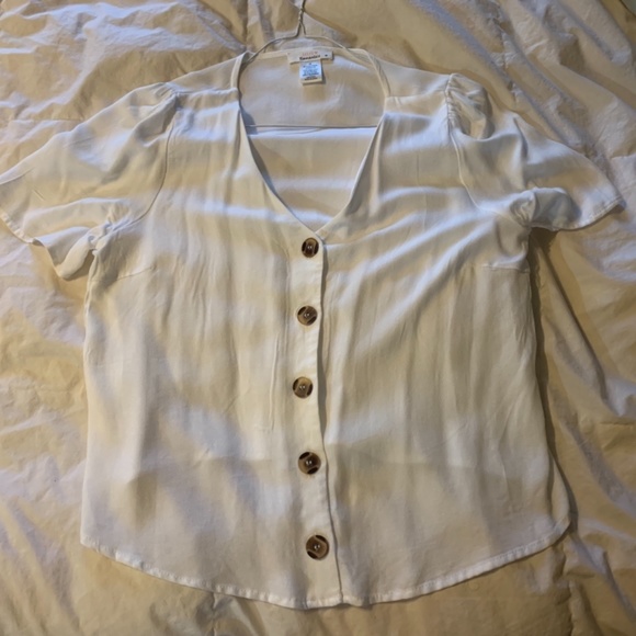 White button up blouse - Picture 3 of 3